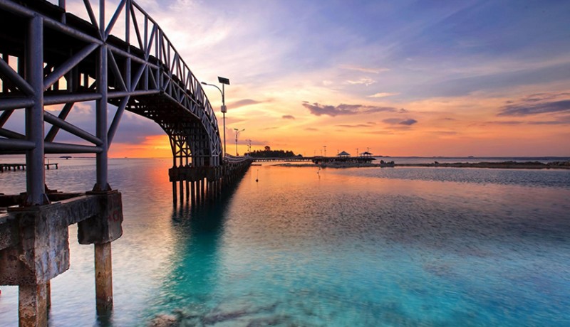Resort Atas Air Jakarta yang Wajib Dikunjungi Pencinta Pantai